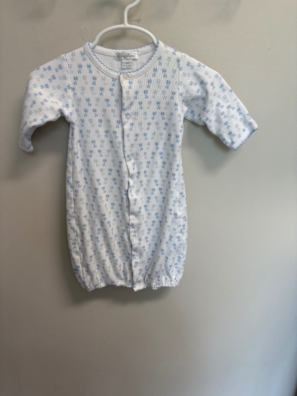 Kissy Kissy Blue All Over Giraffe Print  Converter Sleep Gown Newborn